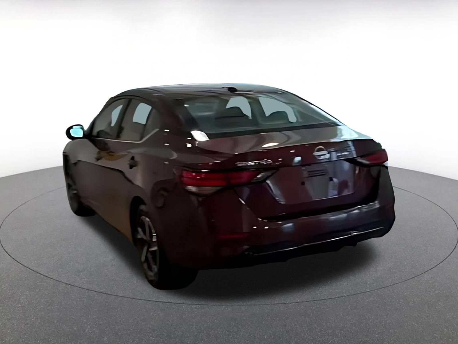 Used 2025 Nissan Sentra SV FWD image 15