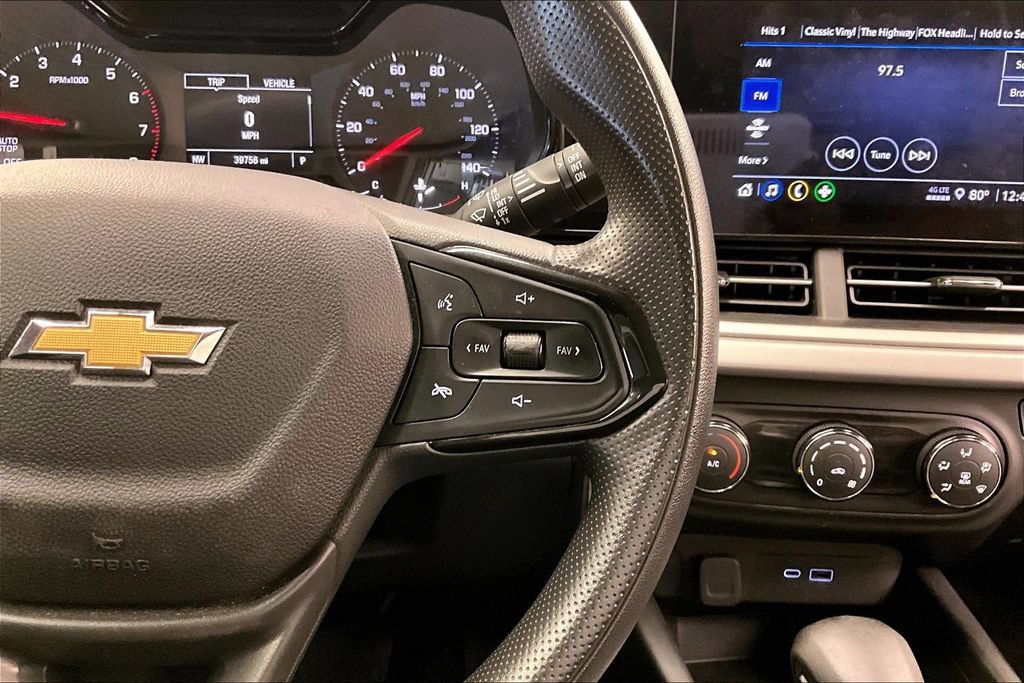 Used 2024 Chevrolet Trax LS w/ Driver Confidence Package FWD image 19