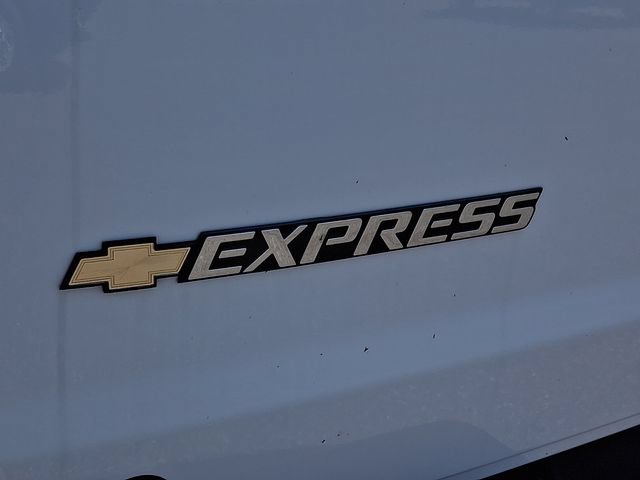 New 2026 Chevrolet Express 2500 w/ Driver Convenience Package RWD image 16