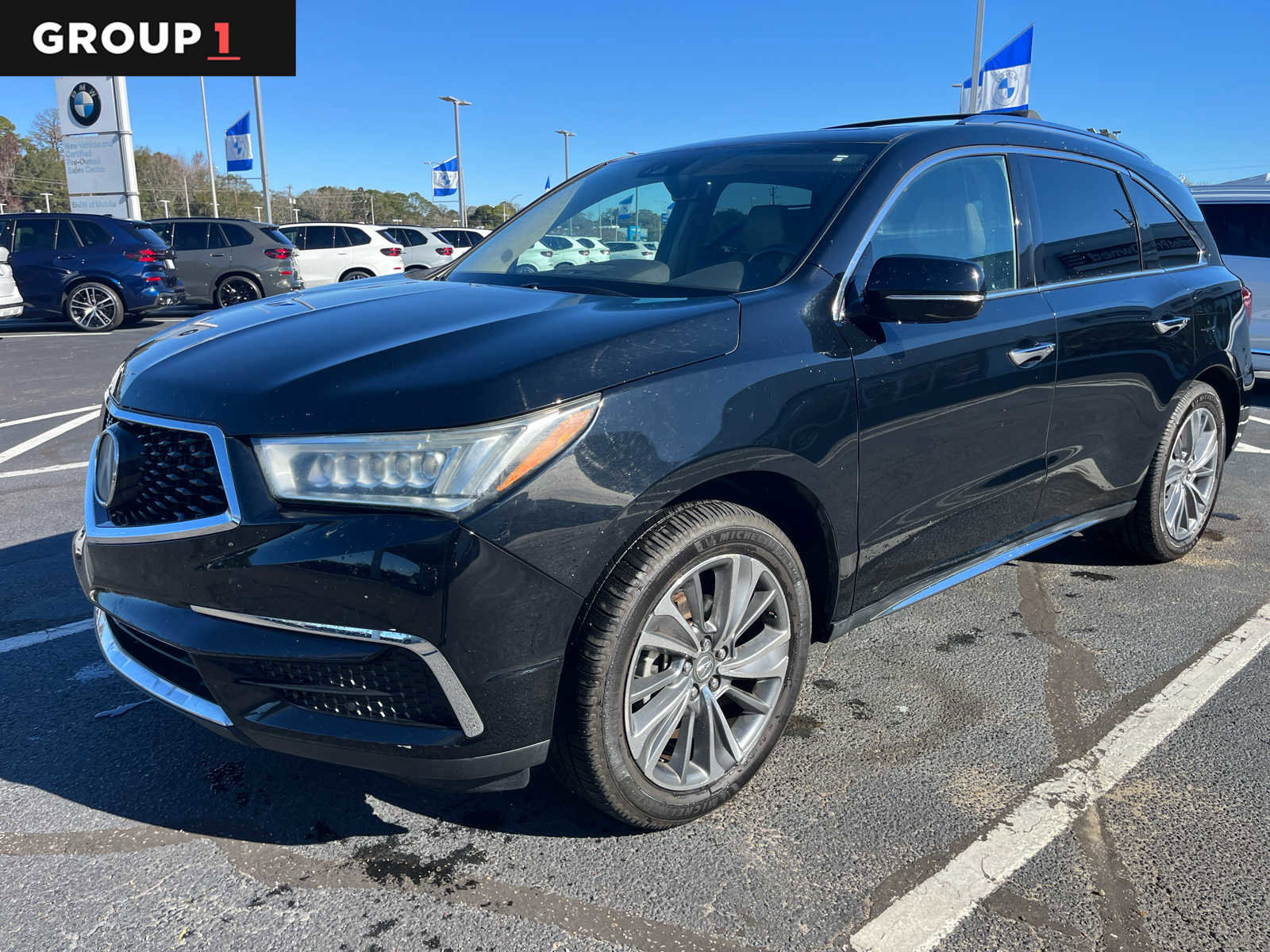 Used 2017 Acura MDX SH-AWD w/ Technology Package image 1