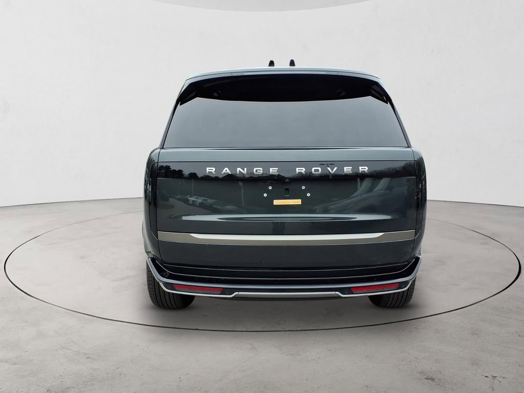 Used 2024 Land Rover Range Rover SE AWD/4WD image 6