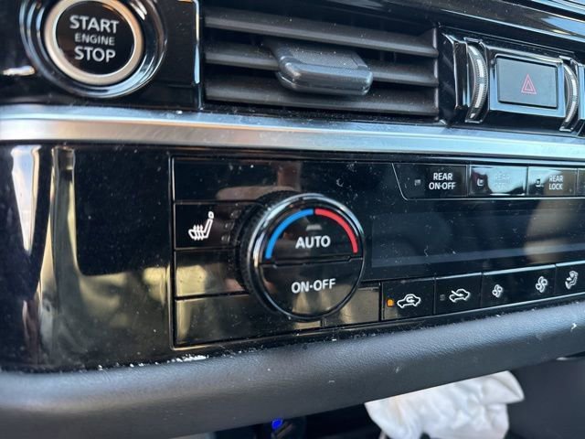 Used 2024 Nissan Pathfinder SL image 18