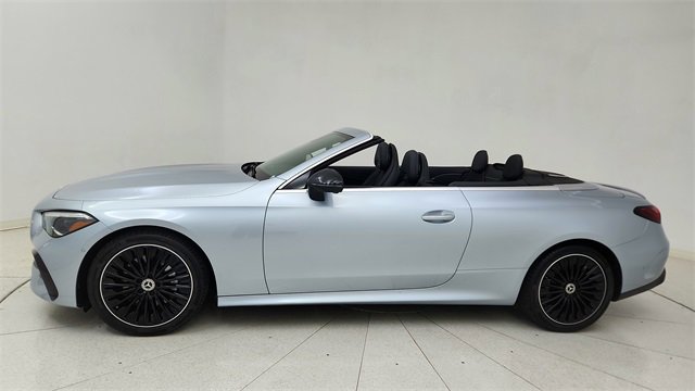 Used 2025 Mercedes-Benz CLE 300 4MATIC Cabriolet image 3