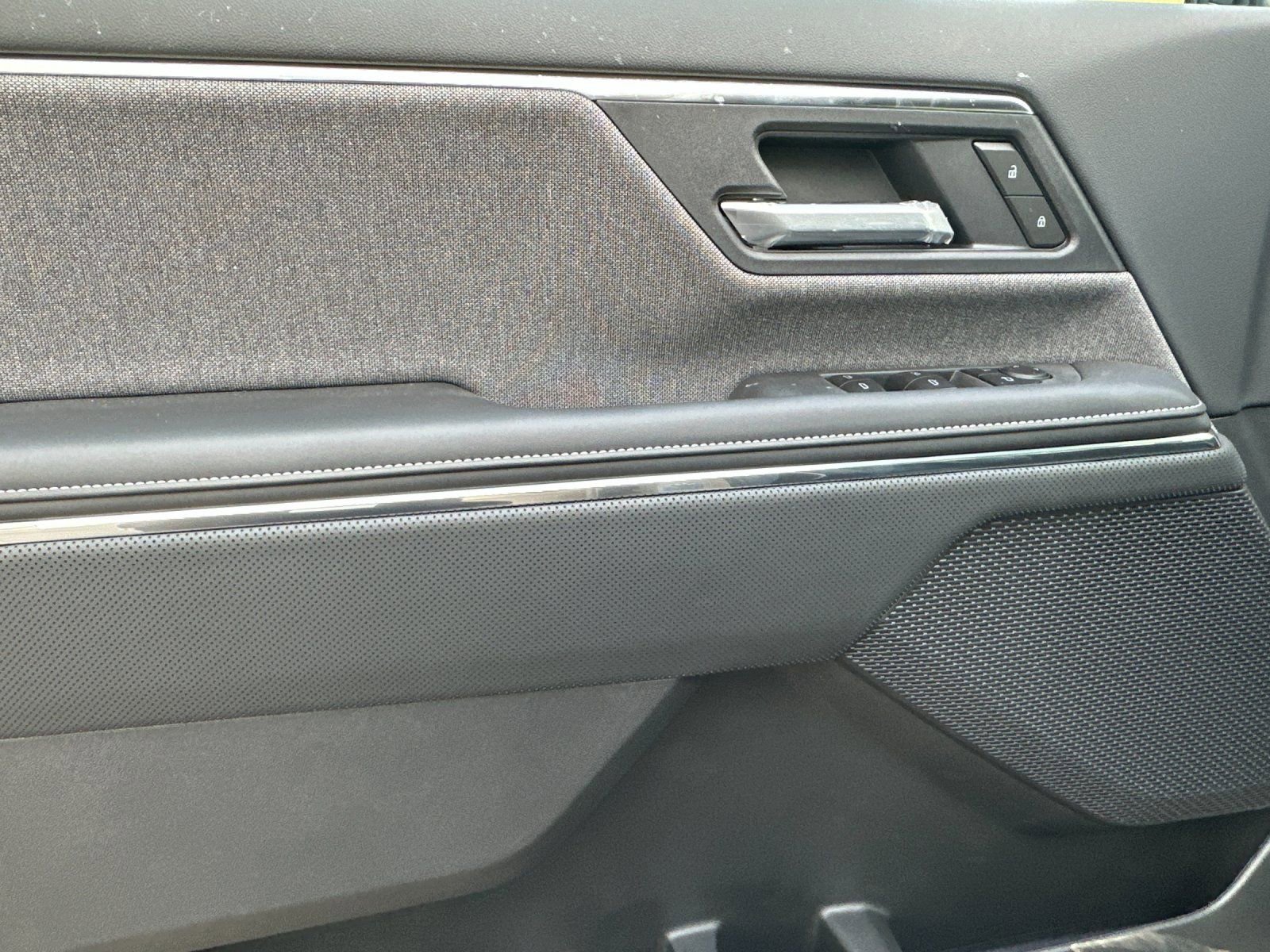 New 2026 GMC Sierra EV Elevation image 11