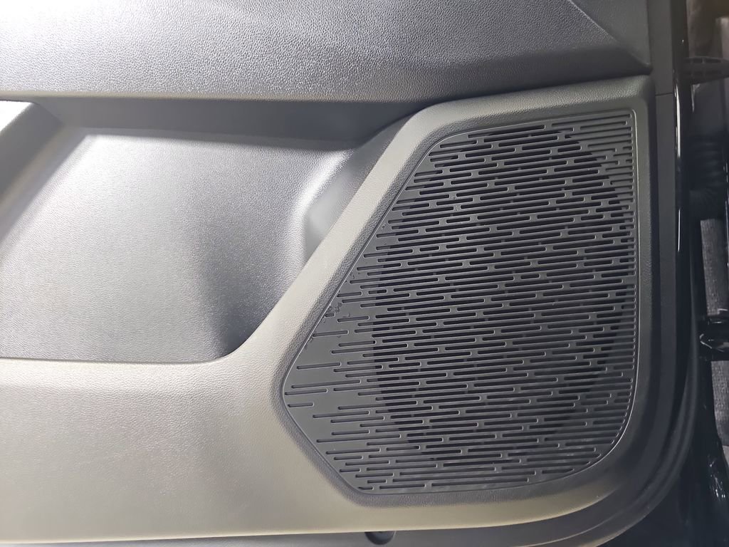 Certified 2025 Chevrolet Equinox LT image 33