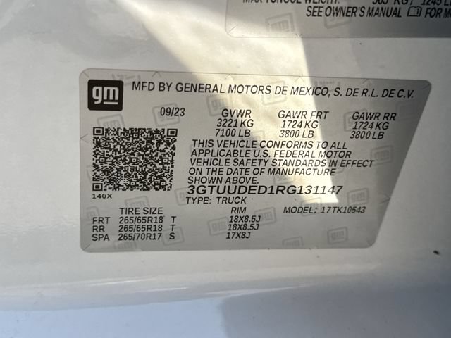 Used 2024 GMC Sierra 1500 SLT AWD/4WD image 33