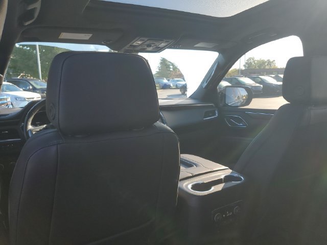Certified 2022 Chevrolet Tahoe LT w/ LT Signature Package AWD/4WD image 11