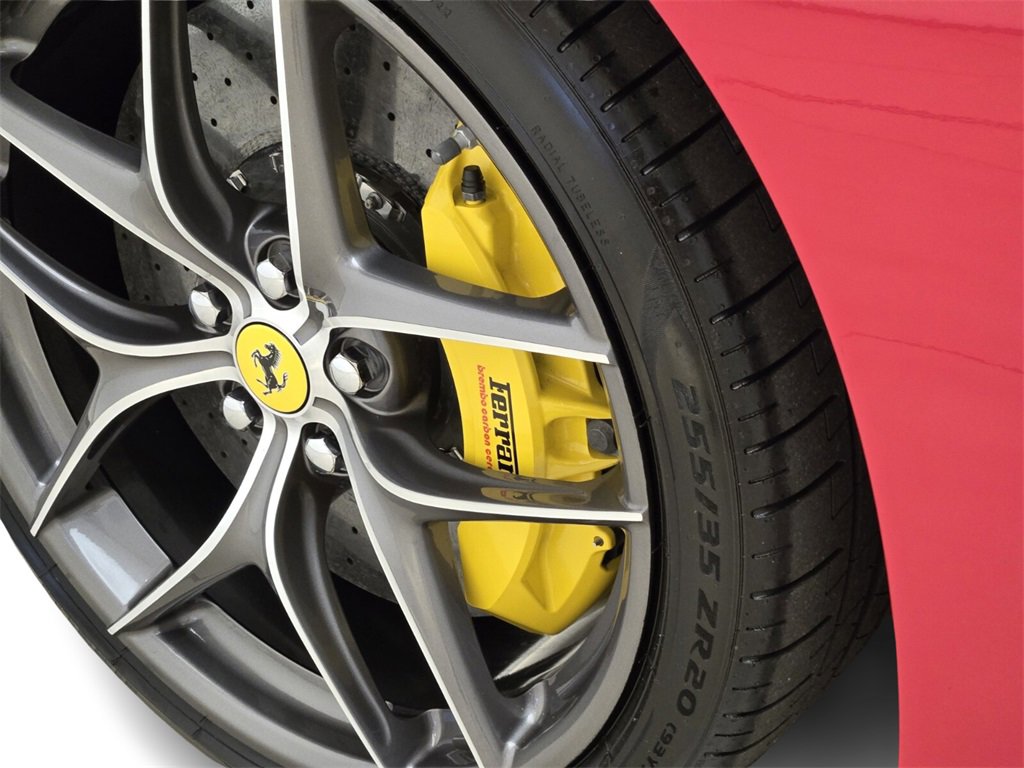 Used 2016 Ferrari F12 Berlinetta image 14