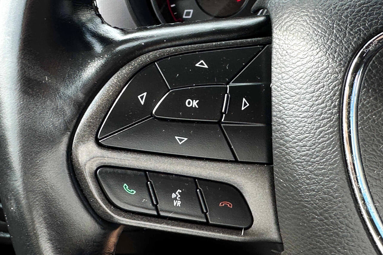 Used 2022 Dodge Charger SXT image 20