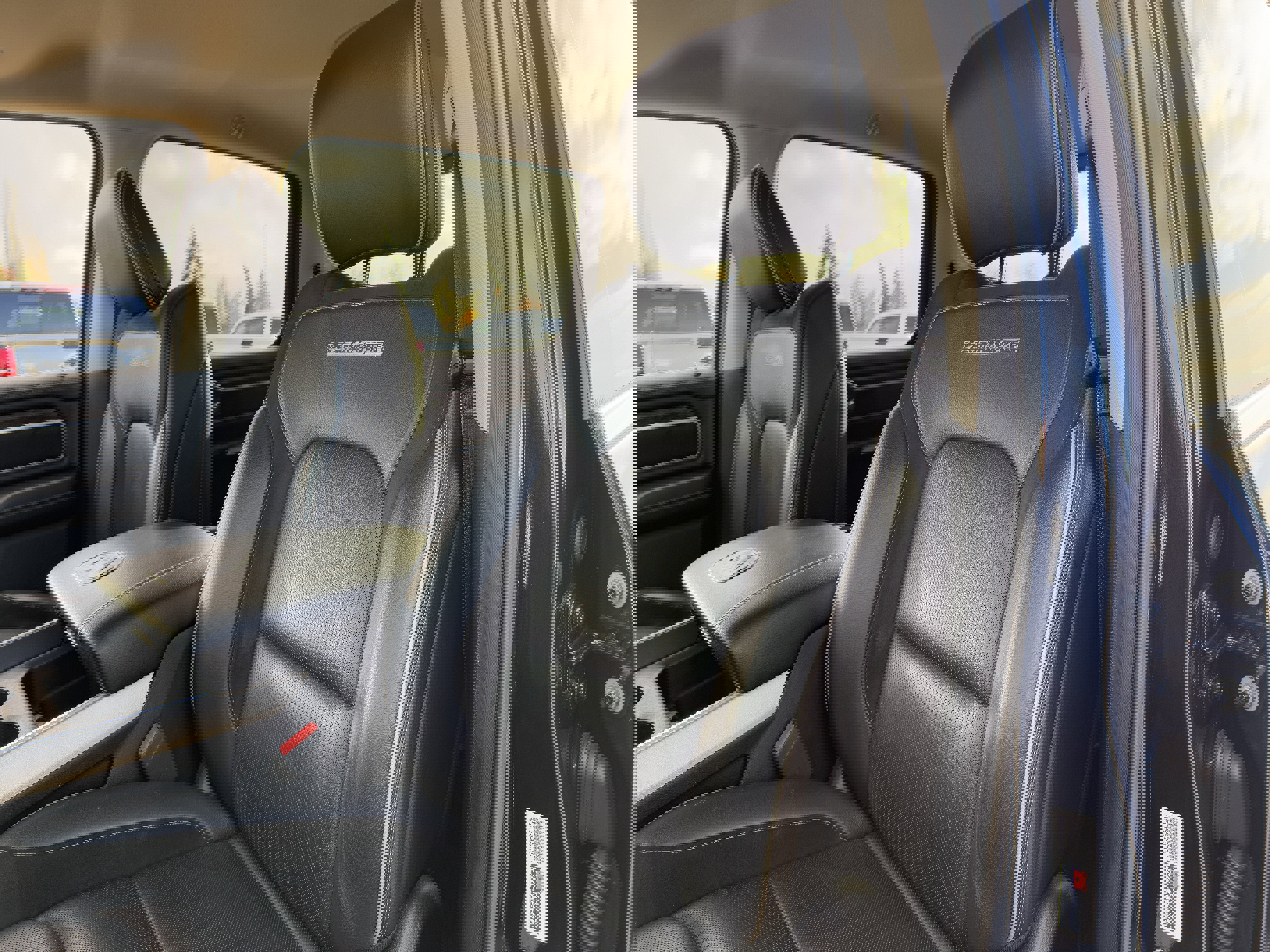 Used 2020 RAM 1500 Laramie image 12