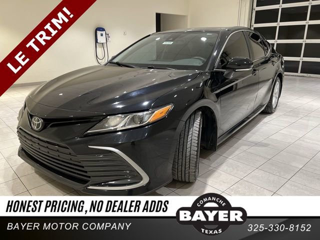 Used 2022 Toyota Camry LE w/ Convenience Package image 1