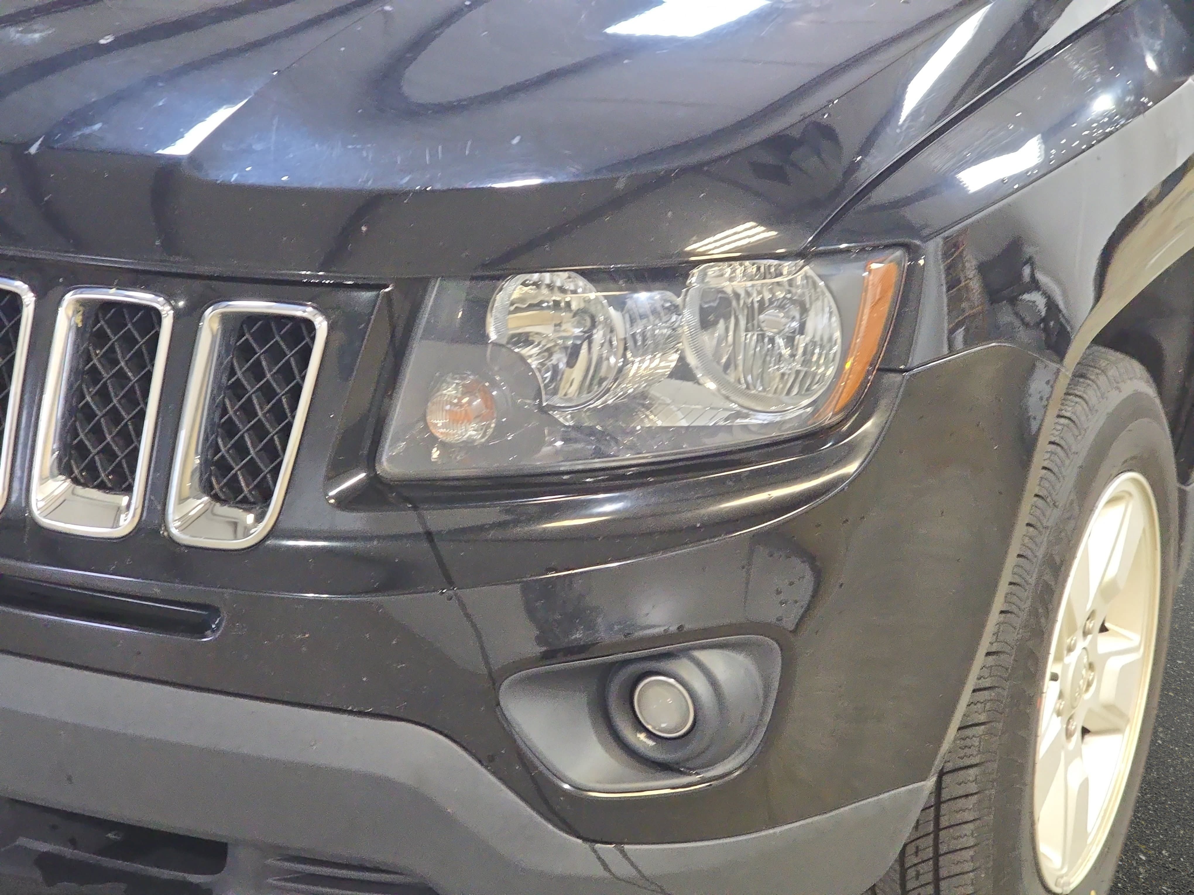 Used 2017 Jeep Compass Sport w/ Power Value Group FWD image 10