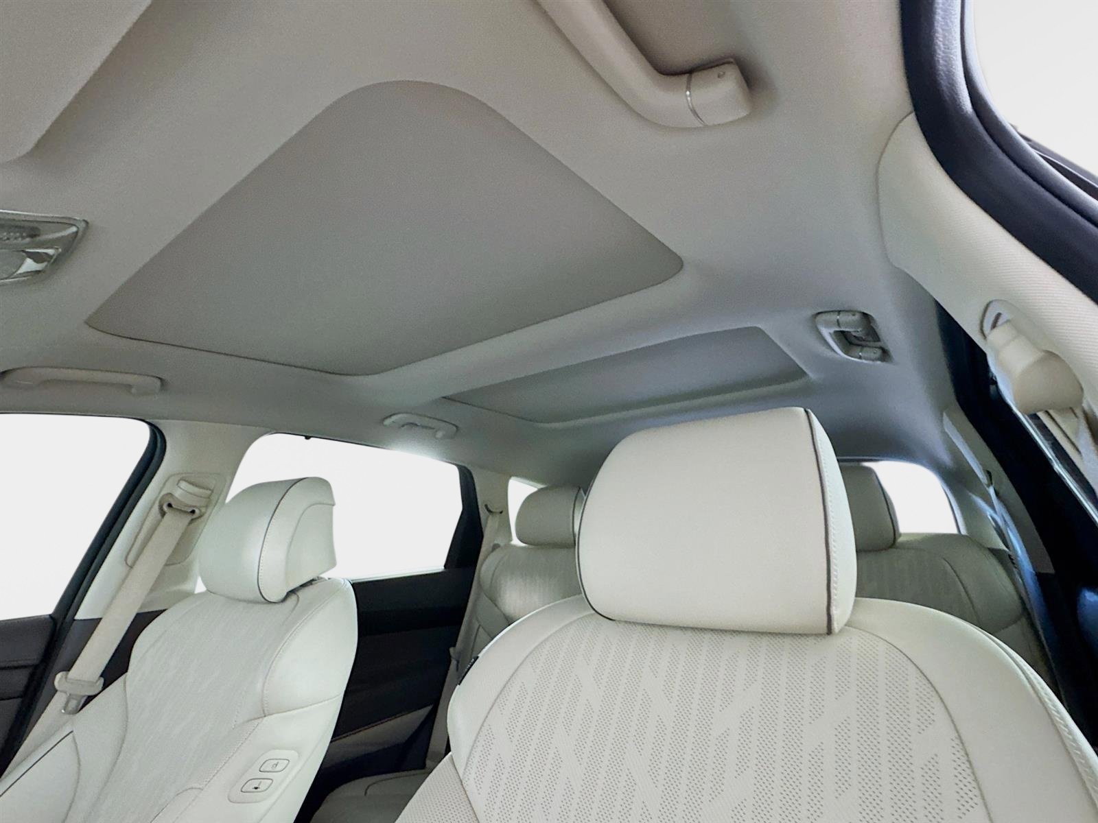 Certified 2024 Genesis GV80 2.5T w/ Advanced Package image 14