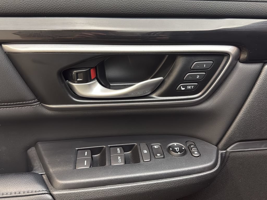 Certified 2018 Honda CR-V Touring image 15