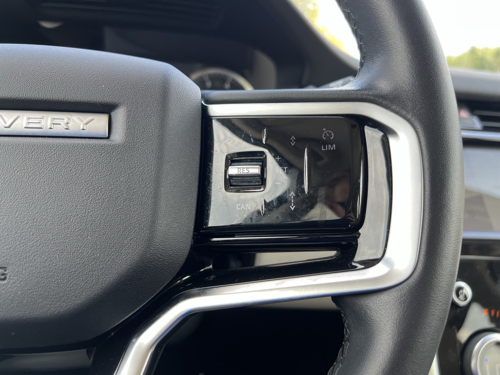 Used 2023 Land Rover Discovery Sport S AWD/4WD image 19