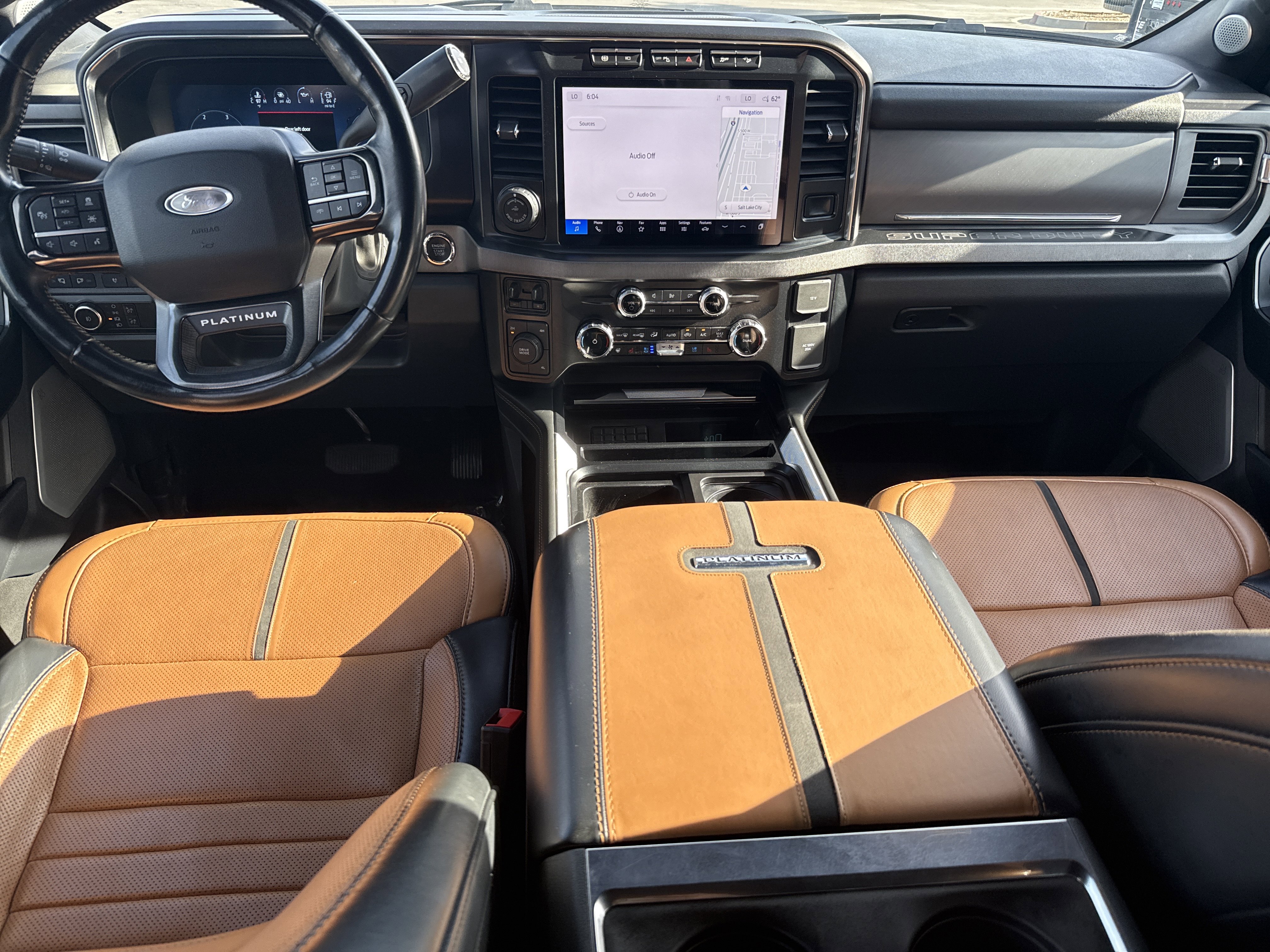 Used 2024 Ford F350 Platinum w/ FX4 Off-Road Package AWD/4WD image 15