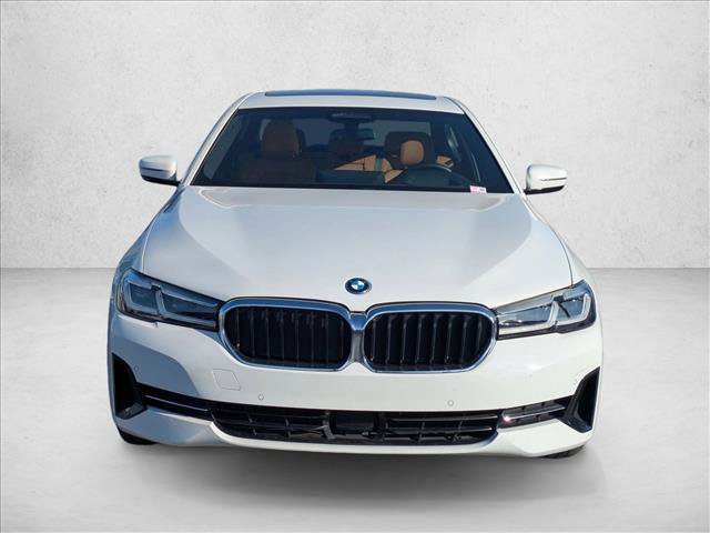 Used 2023 BMW 530e w/ Premium Package image 2