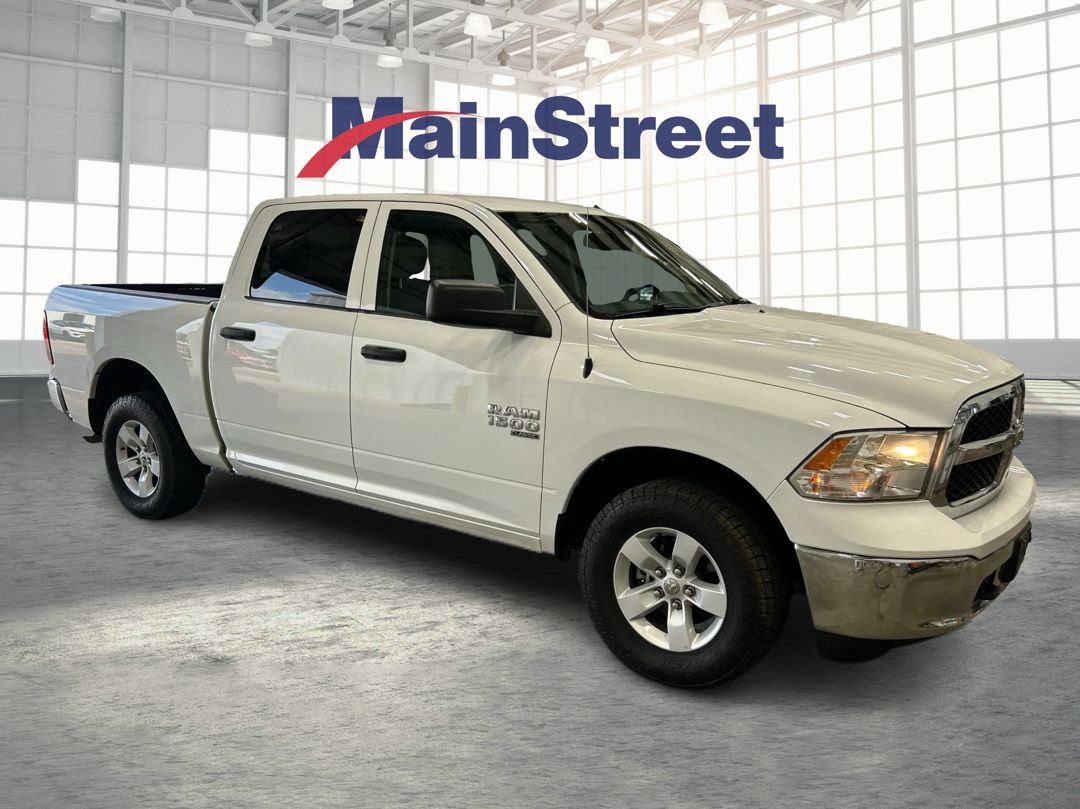 Used 2022 RAM 1500 Classic SLT w/ Electronics Group AWD/4WD image 7