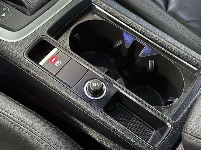 Used 2024 Audi Q3 2.0T Premium image 32