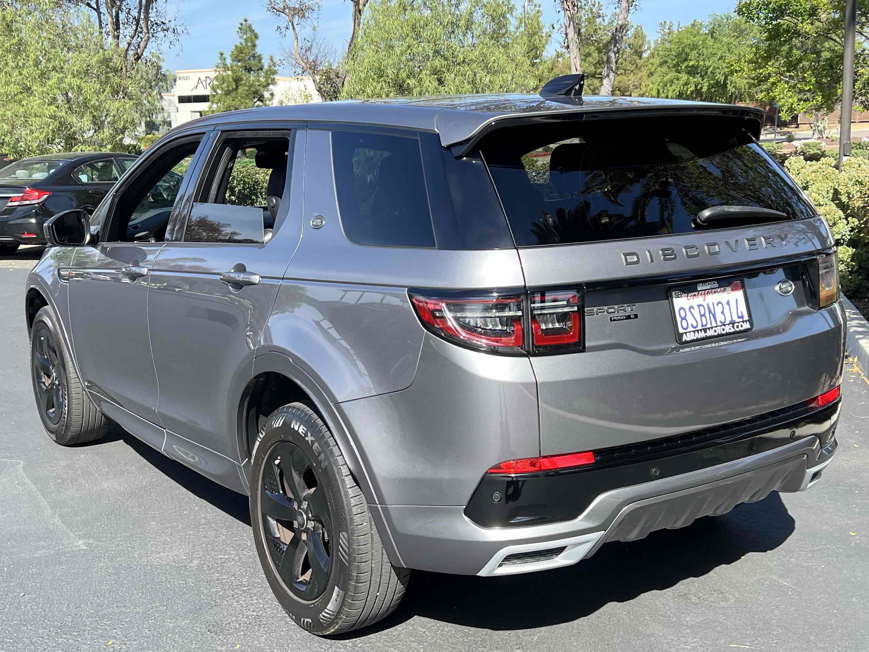 Used 2020 Land Rover Discovery Sport S R-Dynamic AWD/4WD image 2