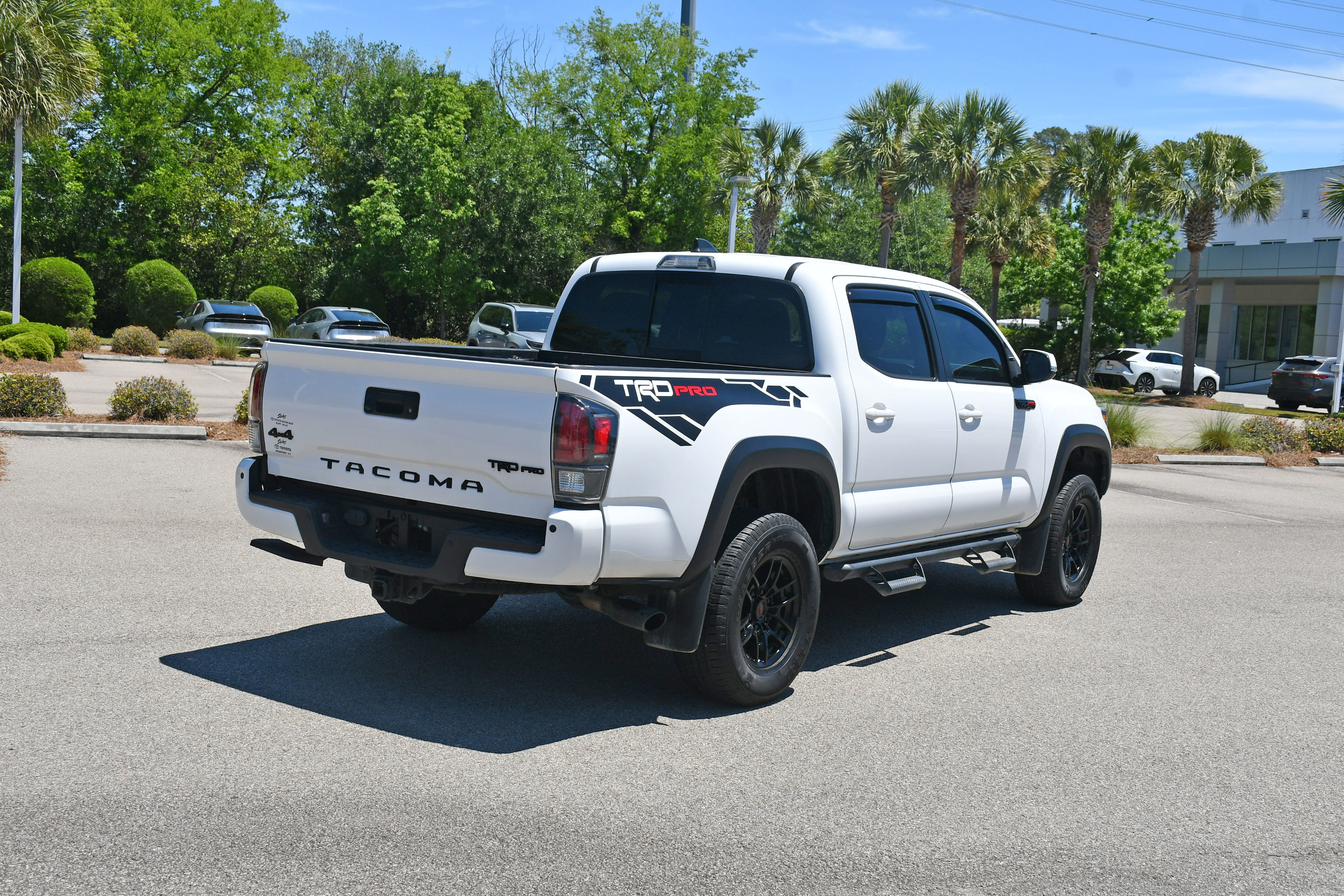 Certified 2021 Toyota Tacoma TRD Pro AWD/4WD image 3