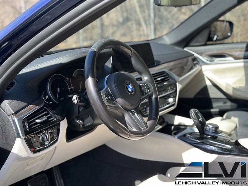 Used 2017 BMW 540i xDrive AWD/4WD image 11