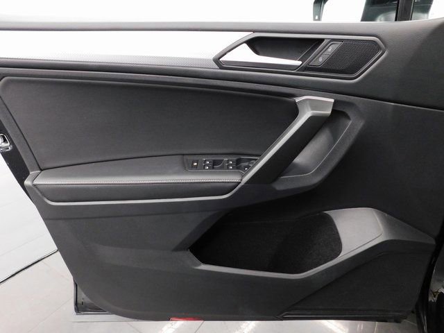 Used 2024 Volkswagen Tiguan S image 19
