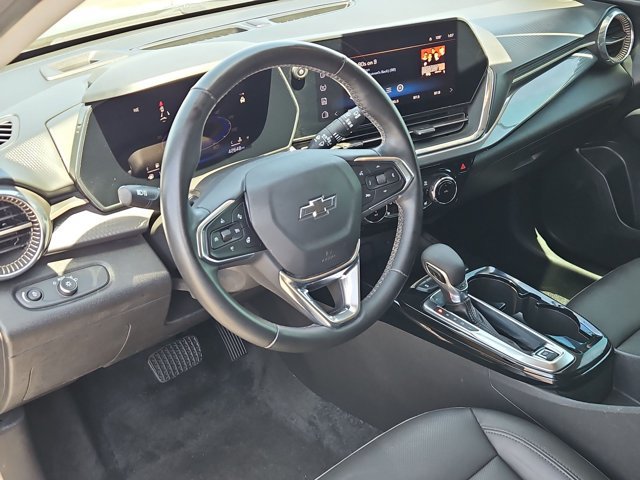 Certified 2024 Chevrolet Trax ACTIV w/ Driver Confidence Package FWD image 13