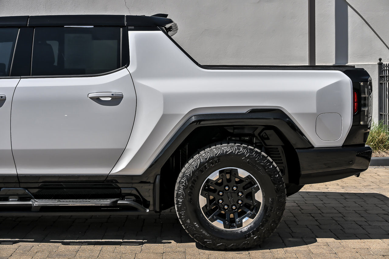 Used 2022 GMC Hummer EV Edition 1 w/ LPO, Illumination Package AWD/4WD image 15