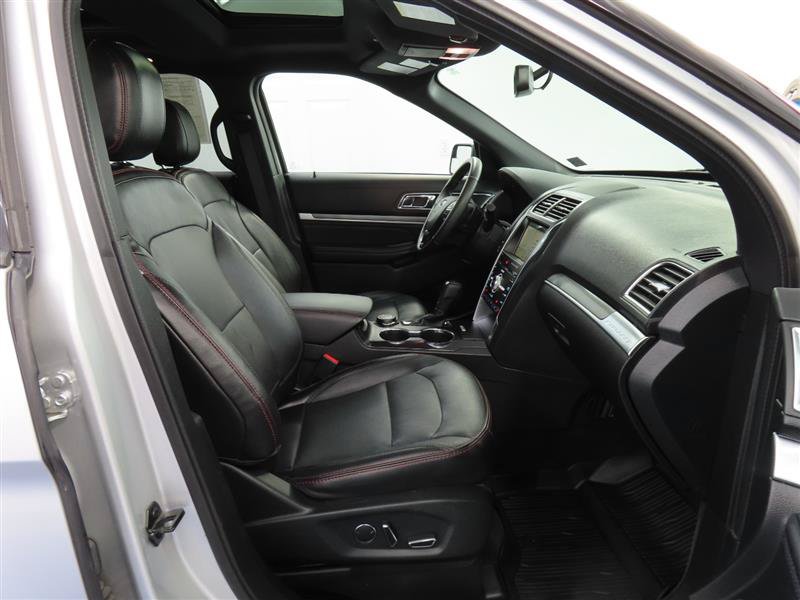 Used 2018 Ford Explorer Sport AWD/4WD image 41