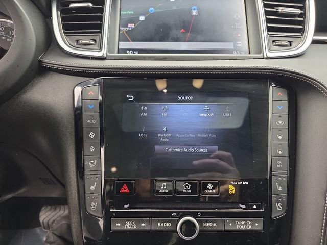 Used 2024 INFINITI QX55 Sensory image 32