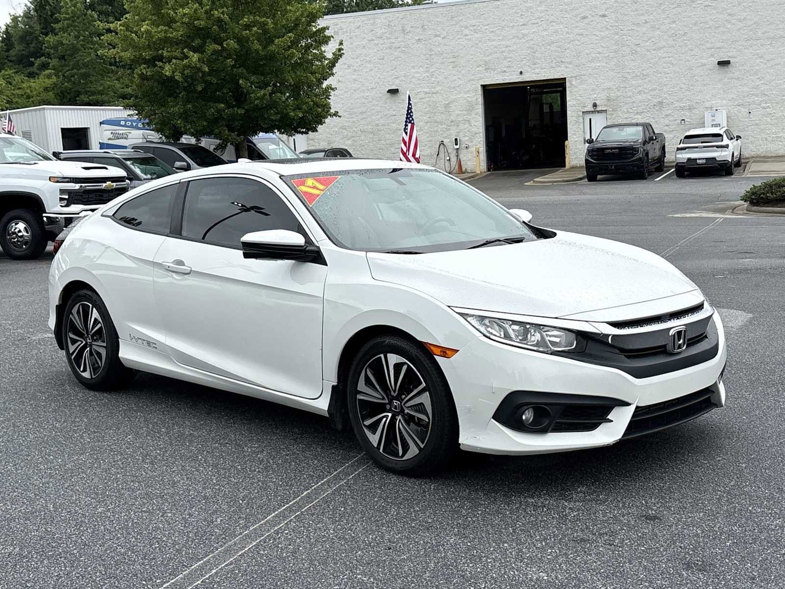 Used 2017 Honda Civic EX-L image 4