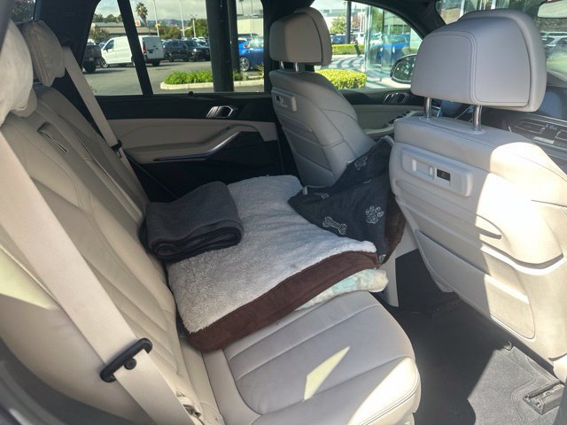 Used 2020 BMW X5 sDrive40i w/ Premium Package RWD image 9