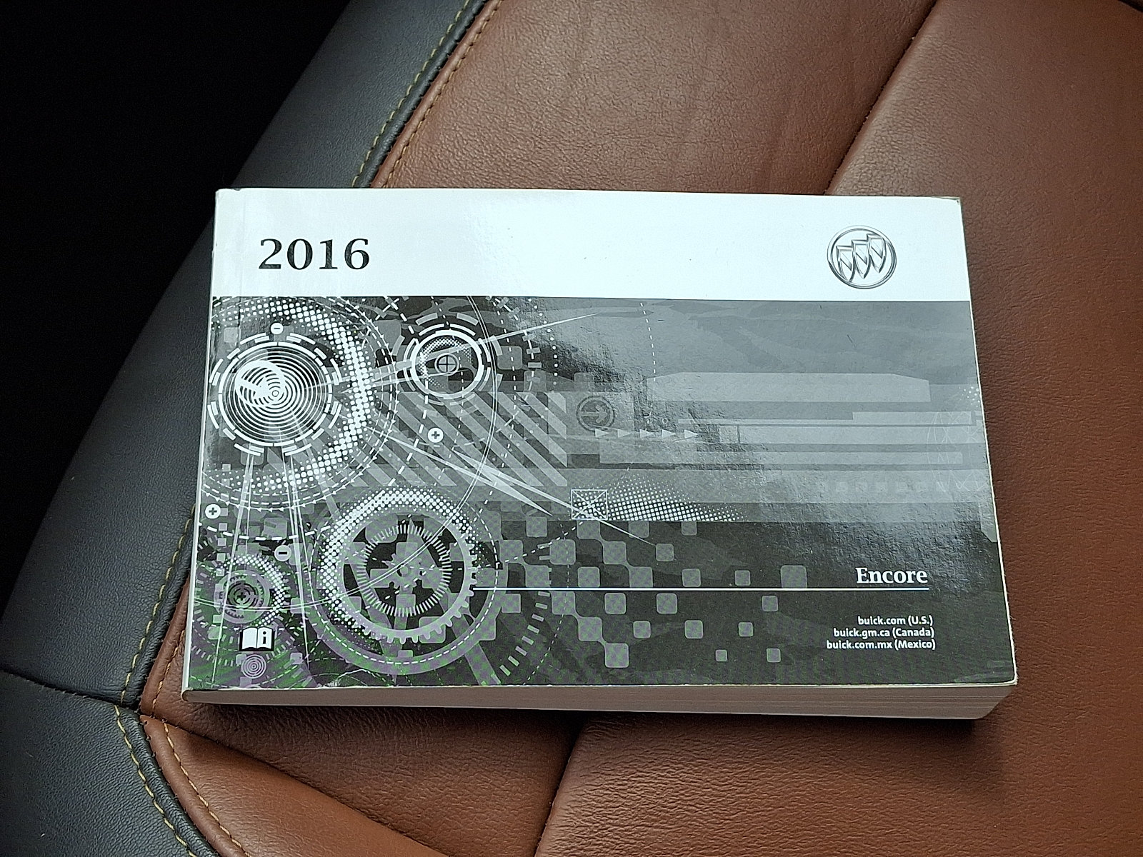 Used 2016 Buick Encore Leather FWD image 25