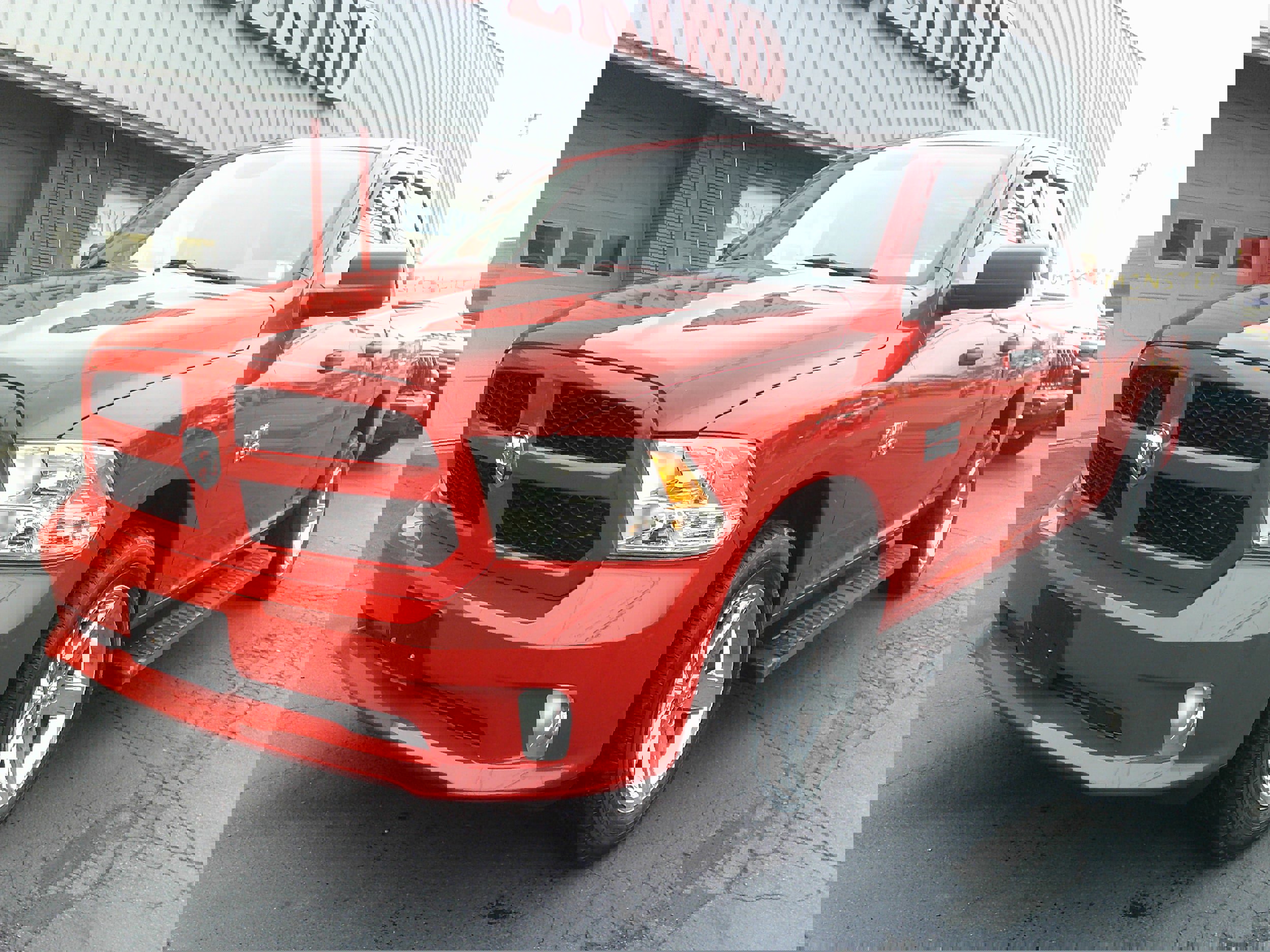 Used 2018 RAM 1500 Express w/ Express Value Package image 11