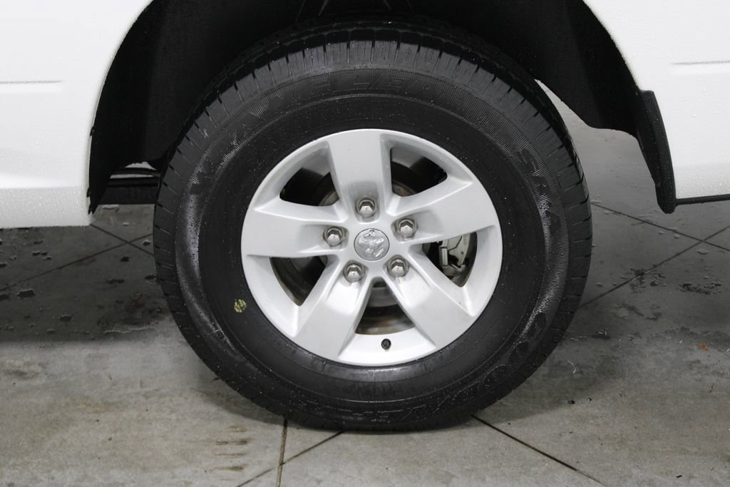 Used 2024 RAM 1500 Classic SLT image 17