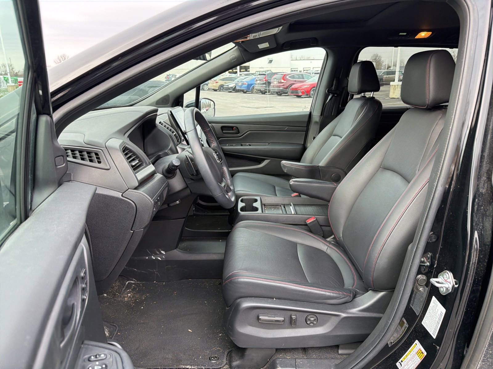 Used 2024 Honda Odyssey Sport image 10