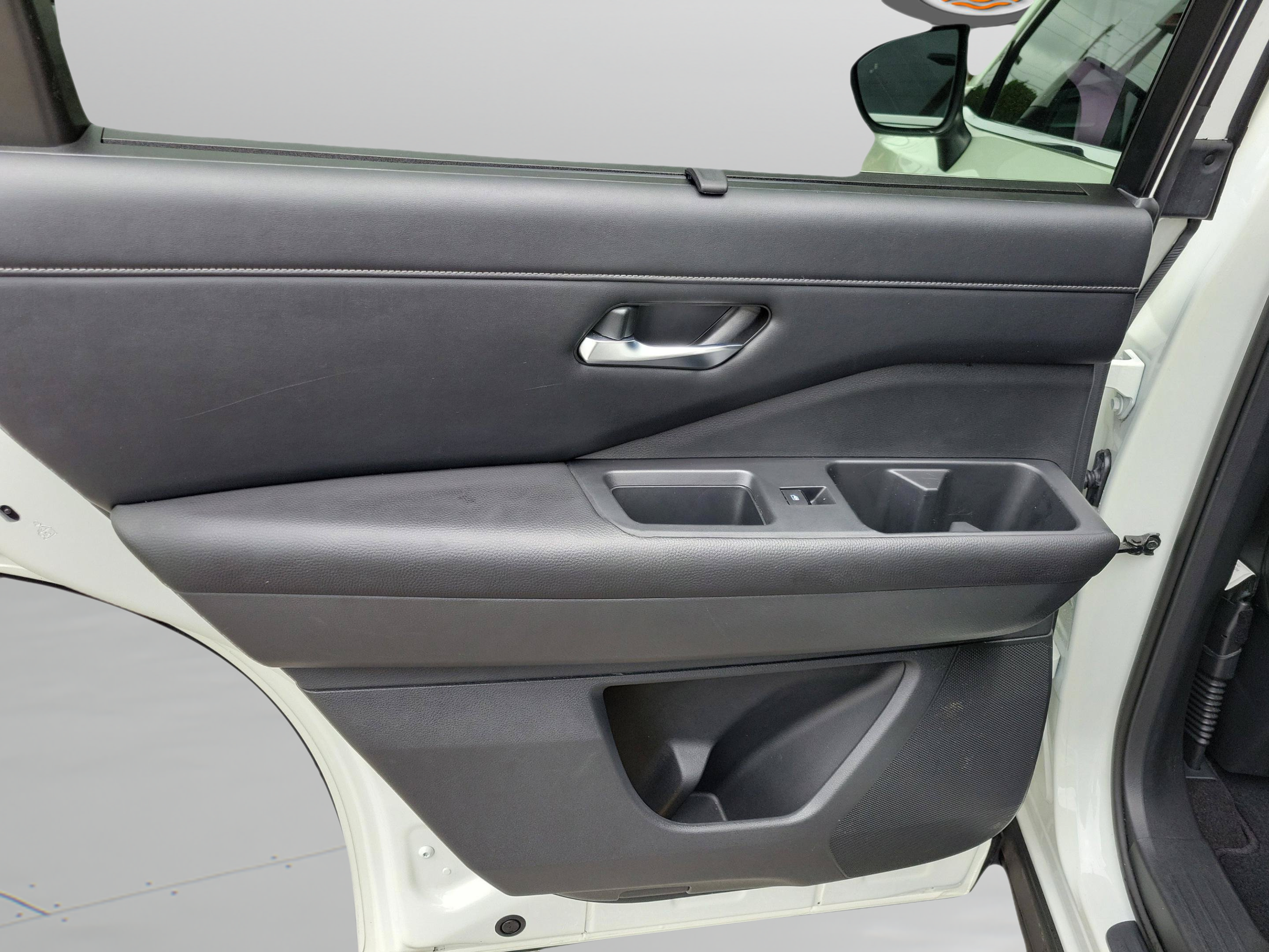 Certified 2023 Nissan Pathfinder SL AWD/4WD image 8