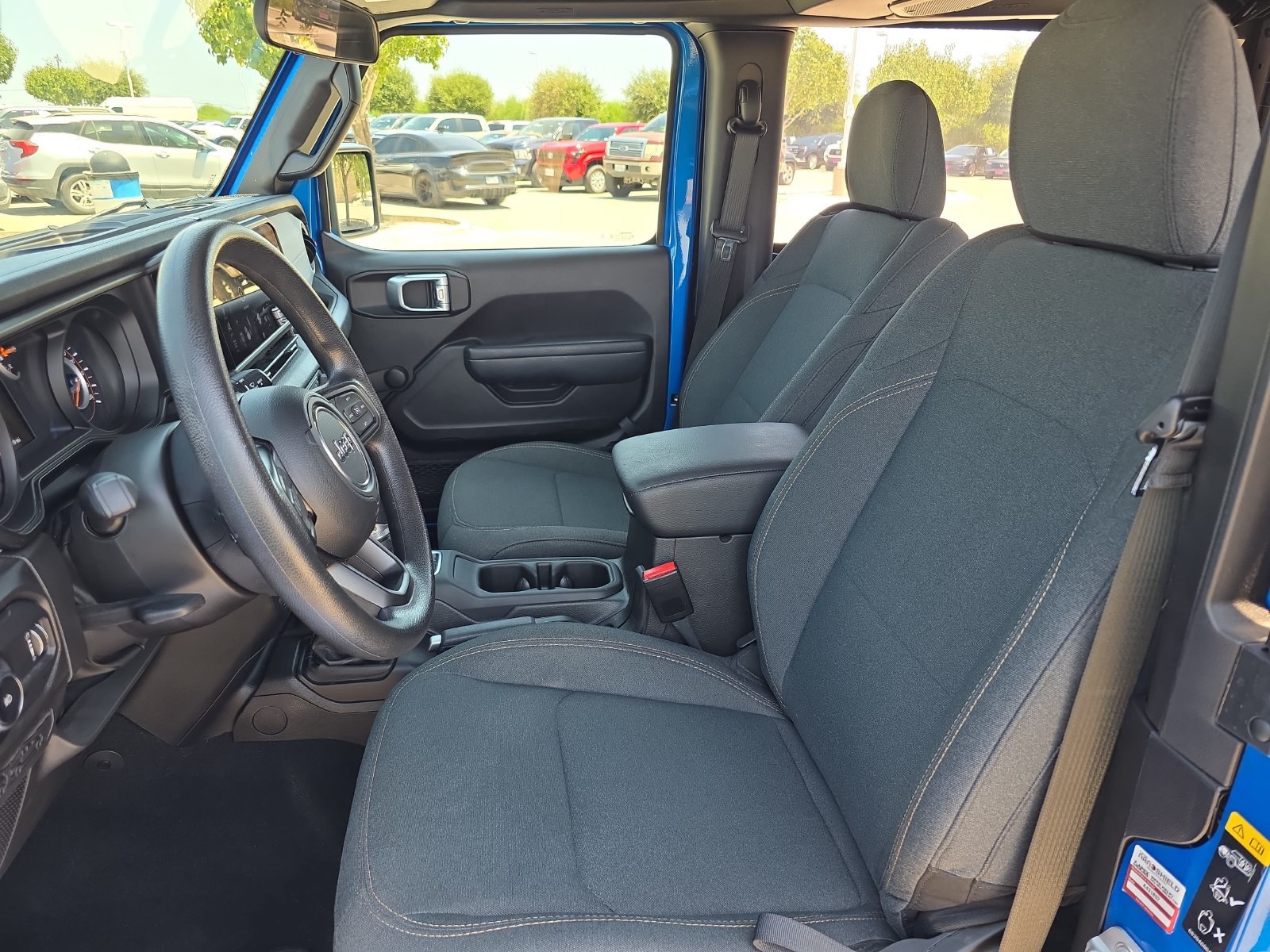Used 2024 Jeep Wrangler Sport AWD/4WD image 12