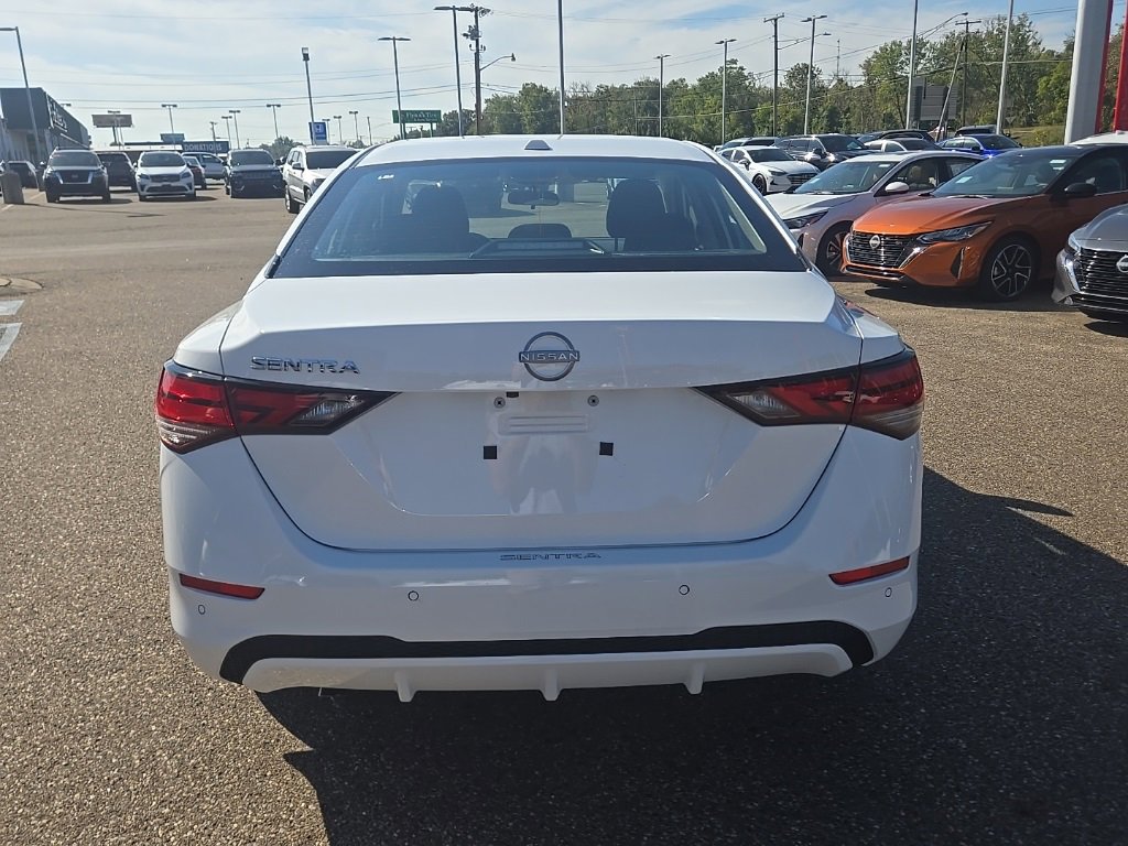 New 2025 Nissan Sentra SV image 6