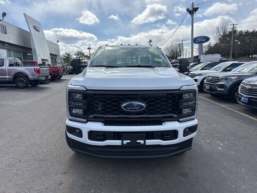 New 2026 Ford F350 4x4 Regular Cab Super Duty image 2