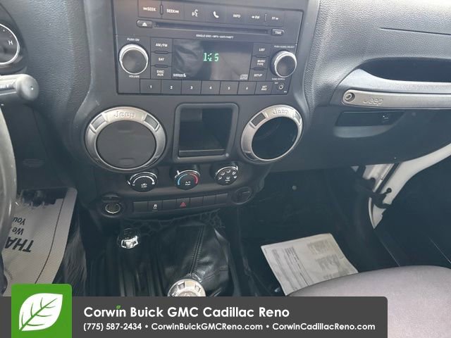 Used 2015 Jeep Wrangler Unlimited Sport image 19