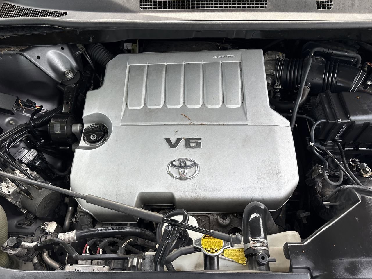 Used 2010 Toyota Highlander SE FWD image 21
