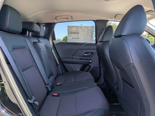 New 2026 Nissan Kicks SR FWD image 30