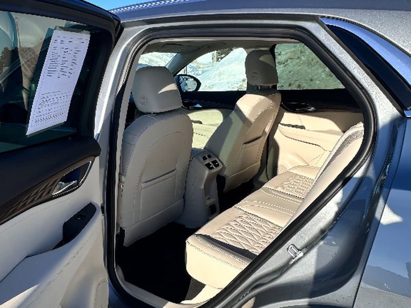 Used 2023 Buick Envision Avenir image 10