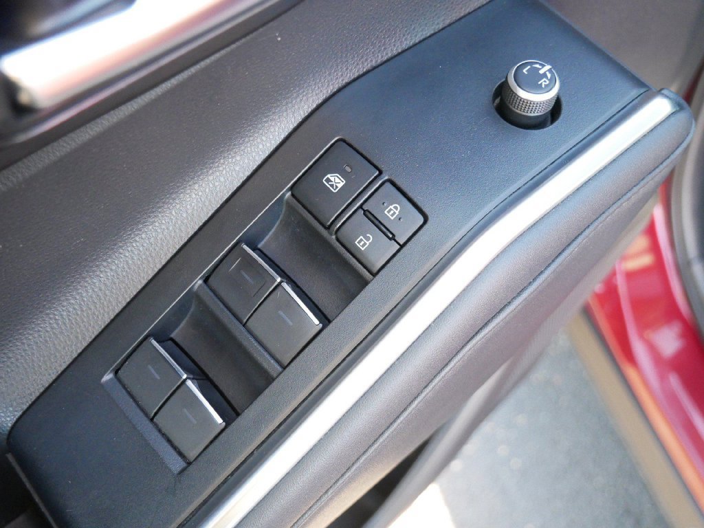 Used 2021 Toyota Highlander Limited AWD/4WD image 15