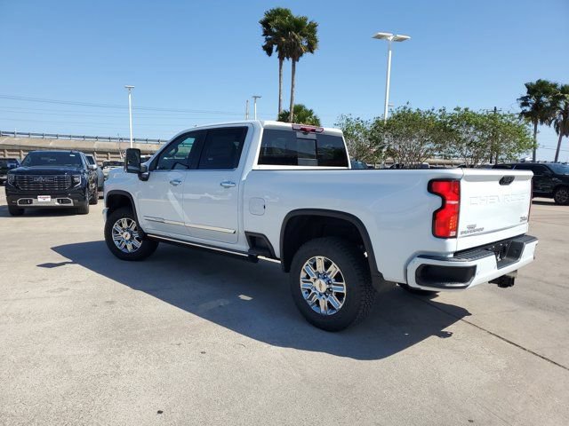 New 2026 Chevrolet Silverado 2500 High Country w/ High Country Premium Package AWD/4WD image 5