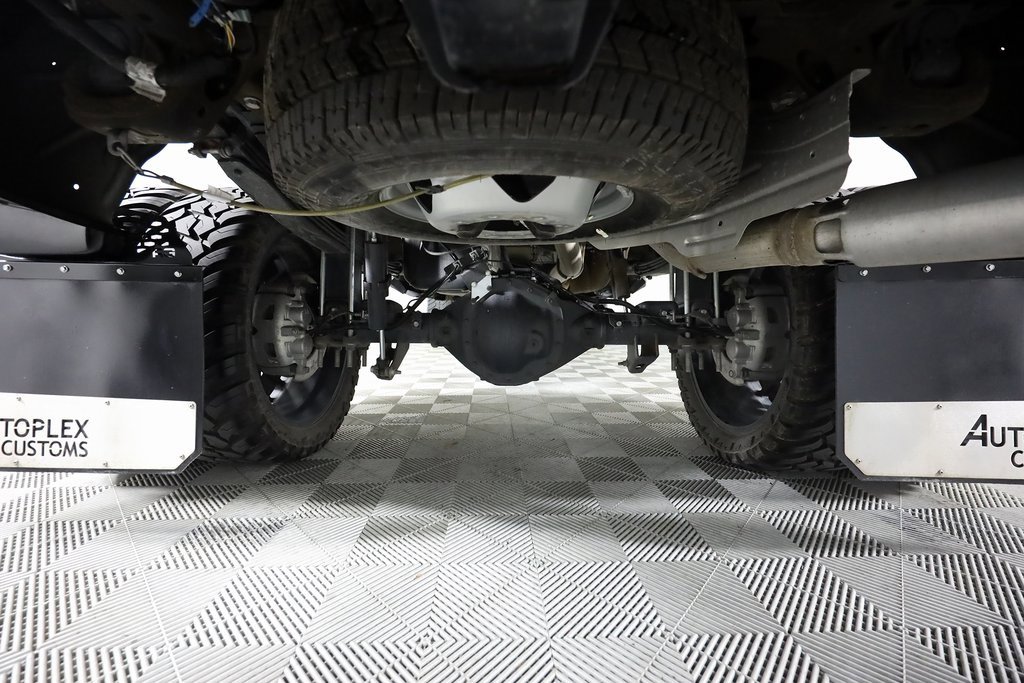 Used 2022 Chevrolet Silverado 3500 High Country w/ LPO, Hitch Package image 8