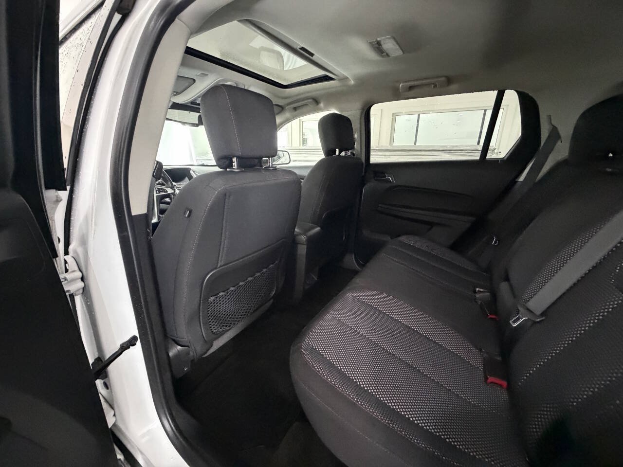Used 2017 GMC Terrain SLE w/ Convenience Package AWD/4WD image 15