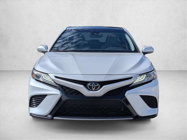 Used 2019 Toyota Camry XSE image 2